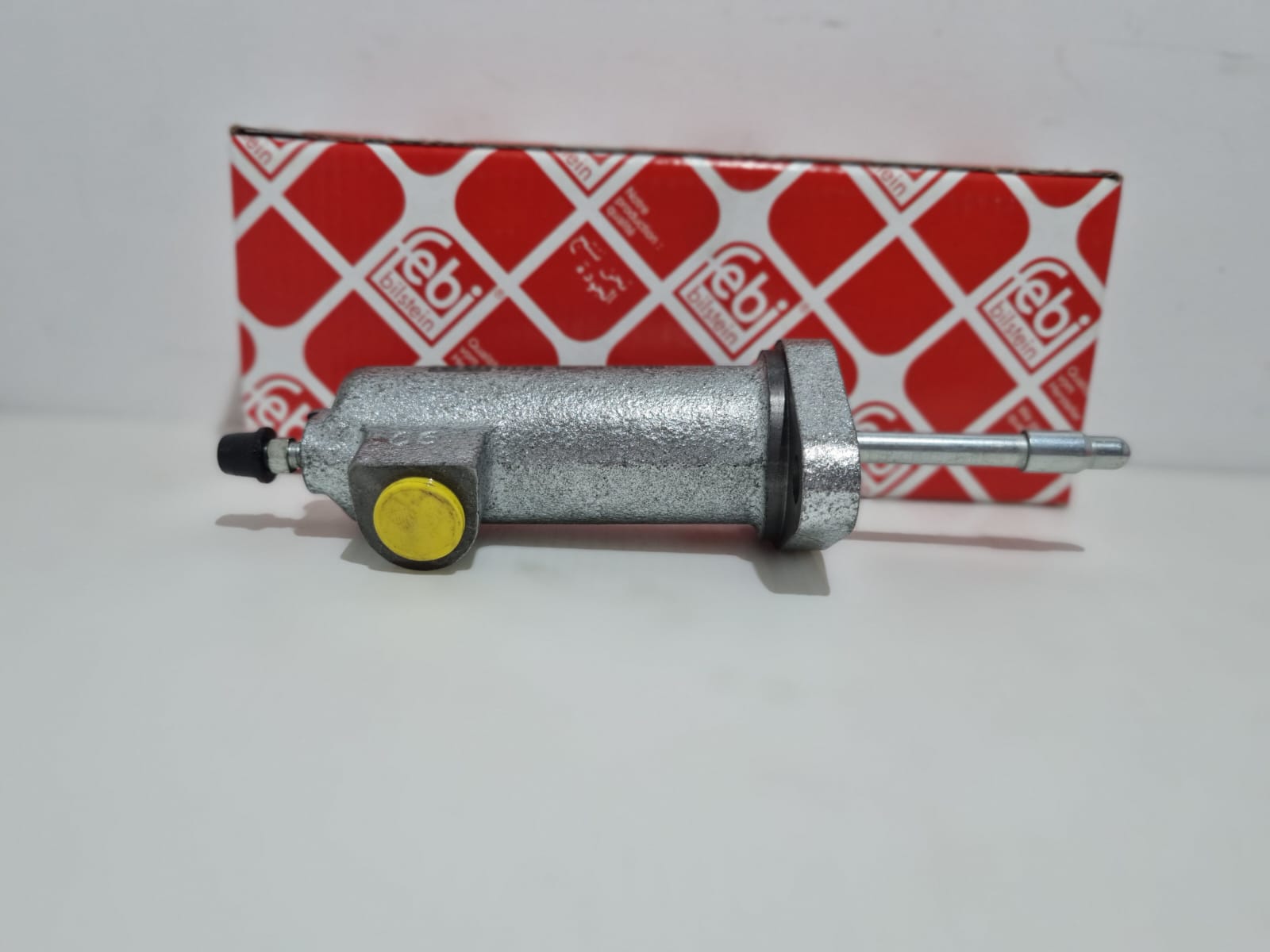 2022900011 - BOMBIN EMBRAGUE 