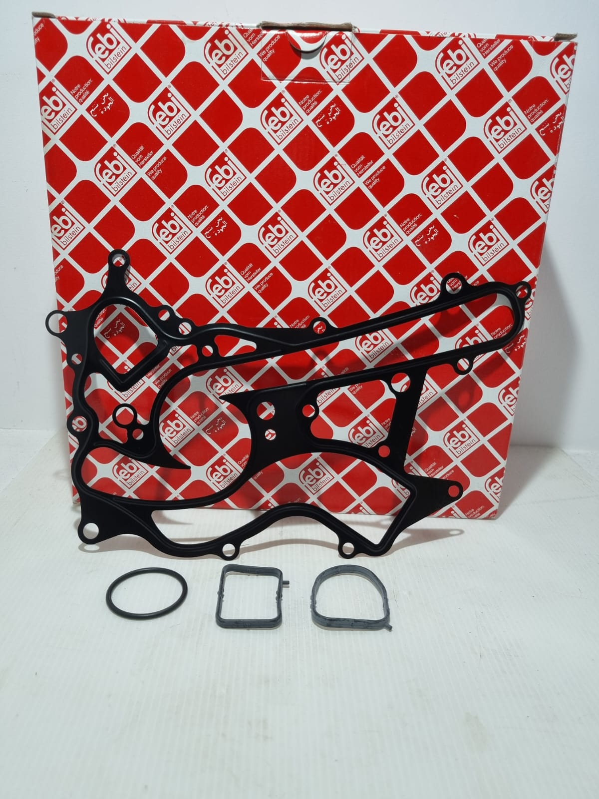 2762001301 - BOMBA AGUA 