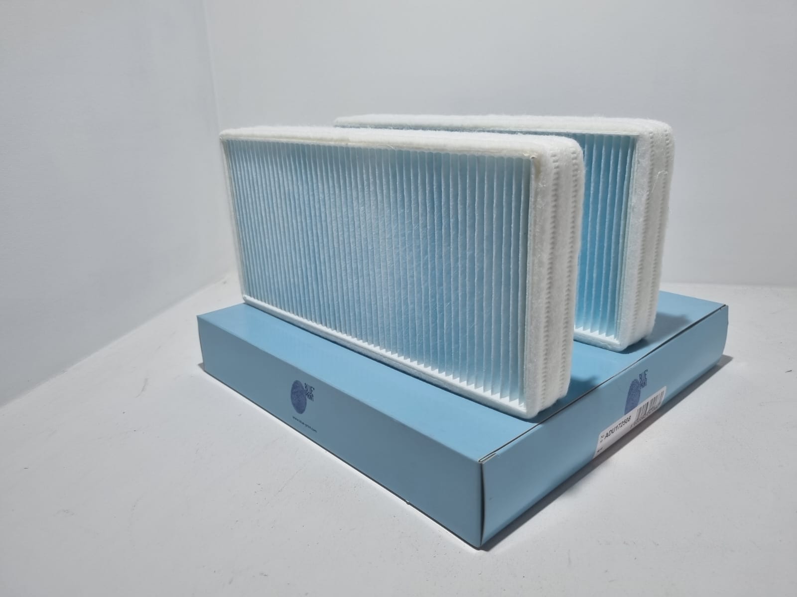 2108300018 - FILTRO HABITACULO